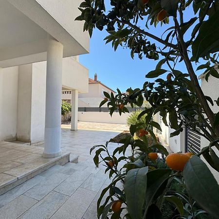 Spacious Chic Residence ザダル エクステリア 写真