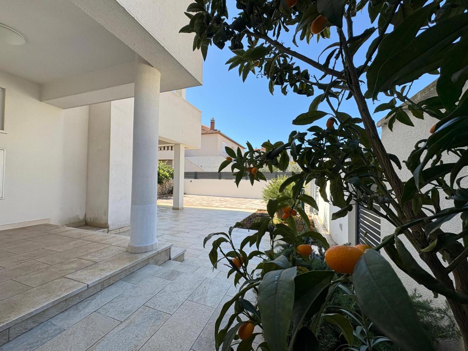 Spacious Chic Residence ザダル エクステリア 写真